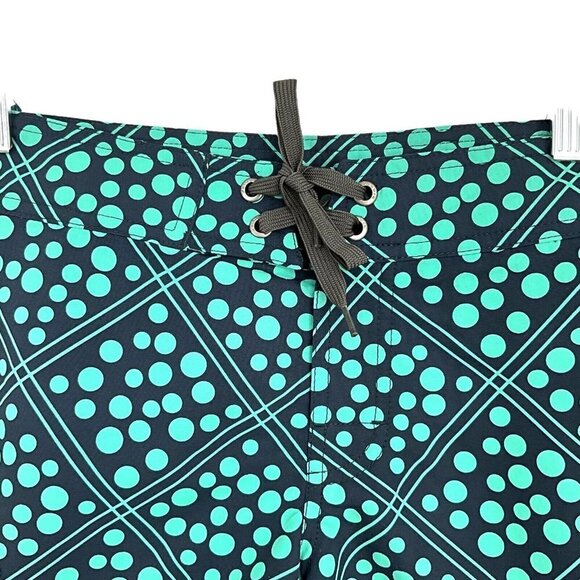 Patagonia Women's 10 Wavefarer Board Shorts Green Polka Dot 4" Inseam Swim Hike - Picture 6 of 8